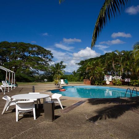Tanoa Apartments Nadi Buitenkant foto